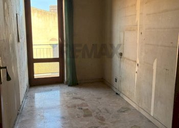 Stanza vuota - Appartamento VIA LIBERTA
 
39, Paterno - foto 17