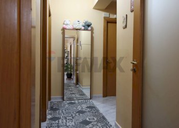 Hall / corridoio - Quadrilocale Via Giuseppe Antonio Borgese
 
26, Catania - foto 5