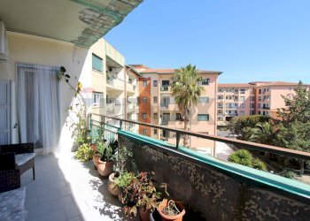 Balcone - Quadrilocale Via Giuseppe Antonio Borgese
 
26, Catania - foto 27