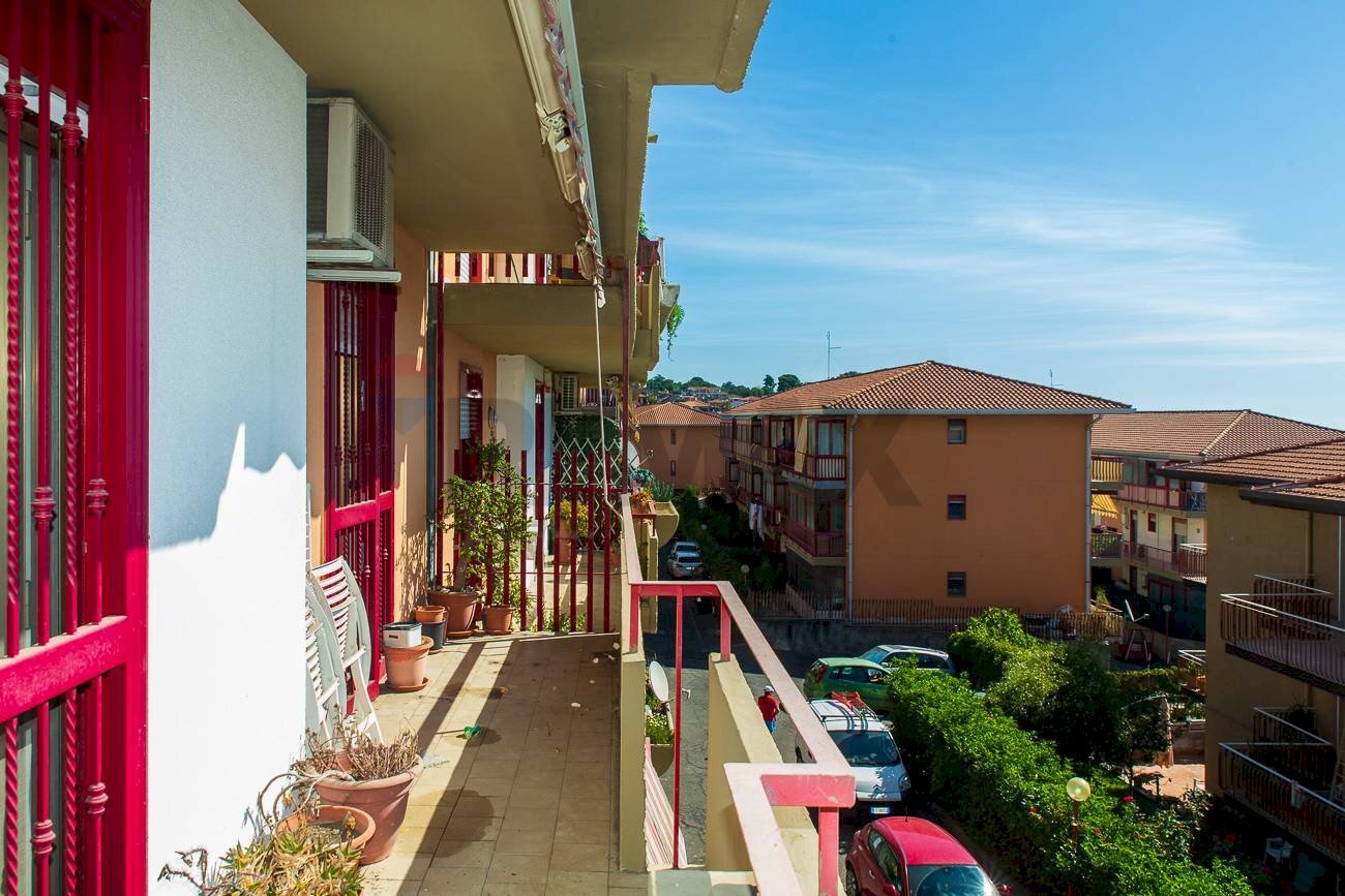 Balcone - Three-room apartment via san gregorio
18, Aci Castello - photo 2