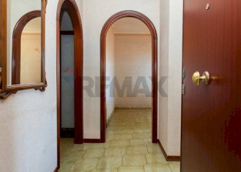 Hall / corridoio - Trilocale via san gregorio
 
18, Aci Castello - foto 4