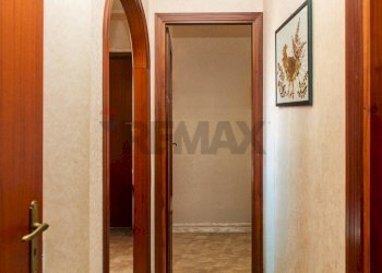 Hall / corridoio - Trilocale via san gregorio
 
18, Aci Castello - foto 8