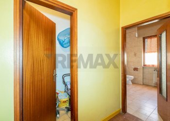 Hall / corridoio - Casa semi indipendente VIA MATTEOTTI
 
83, Bozzolo - foto 23