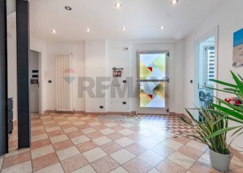 Stanza vuota - Casa indipendente Viadana - foto 12