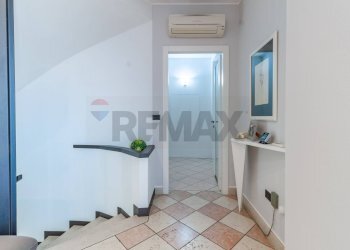 Hall / corridoio - Casa indipendente Viadana - foto 26