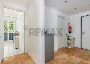 Hall / corridoio - Ufficio Via Natale Betelli
 
60, Dalmine - foto 7