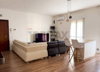 Soggiorno - Trilocale Via Paderno
 
25/O, Seriate - foto 4