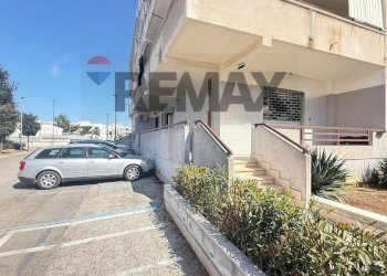 Edificio all\'aperto - Monolocale Via Quasimodo
 
38, Vieste - foto 8