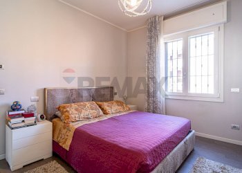 Camera / camera da letto - Appartamento TOGLIATTI
 
25, Collecchio - foto 14