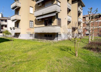 Edificio all\'aperto - Appartamento TOGLIATTI
 
25, Collecchio - foto 16