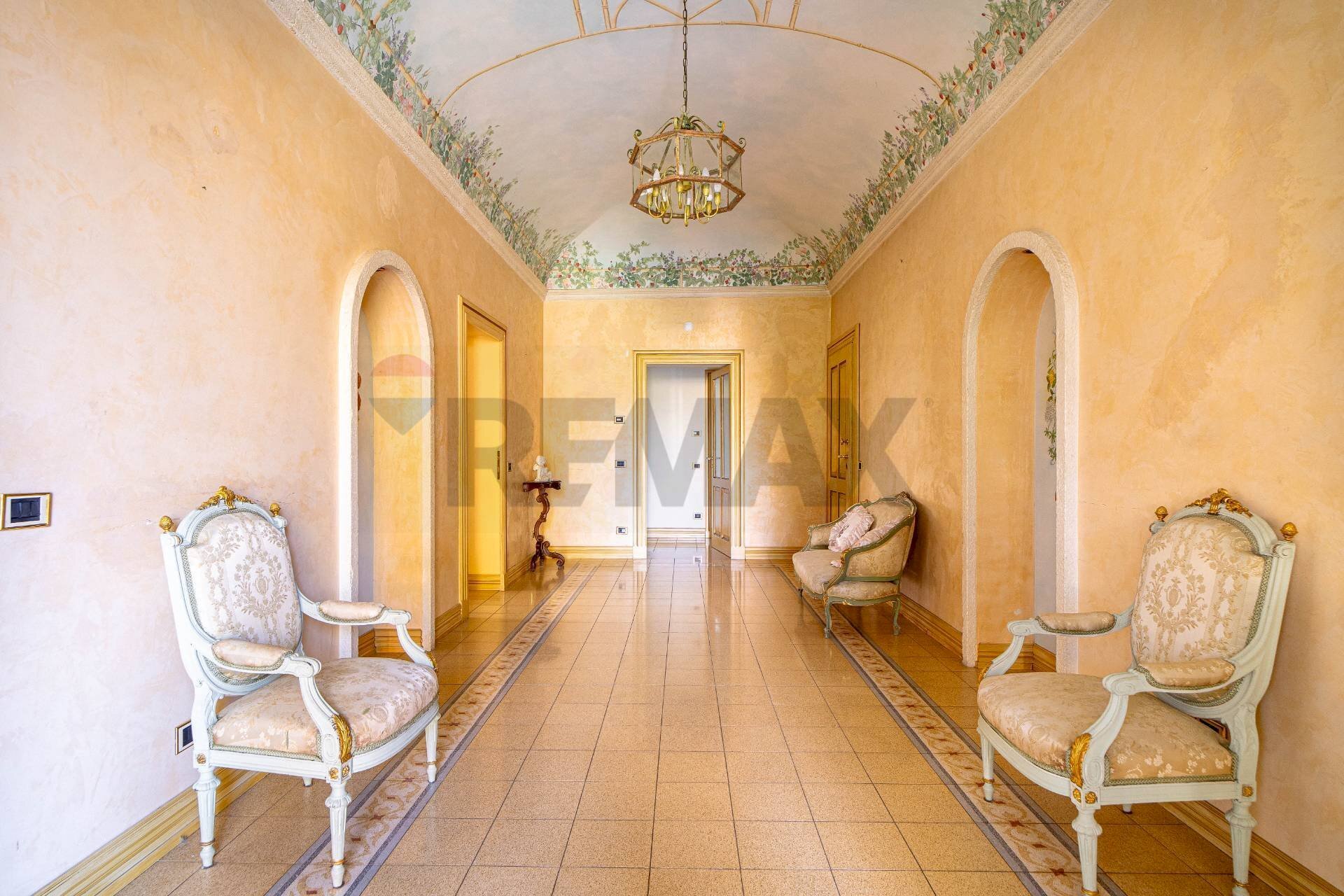 Hall / corridoio - Casa semi indipendente spezia
 
100, Collecchio - foto 1