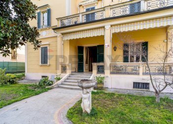 Casa all\'aperto - Casa semi indipendente spezia
 
100, Collecchio - foto 1