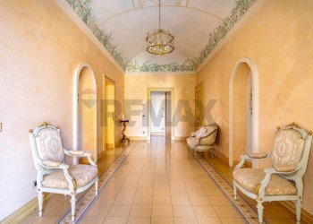 Hall / corridoio - Casa semi indipendente spezia
 
100, Collecchio - foto 4