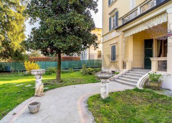 Edificio all\'aperto - Casa semi indipendente spezia
 
100, Collecchio - foto 33