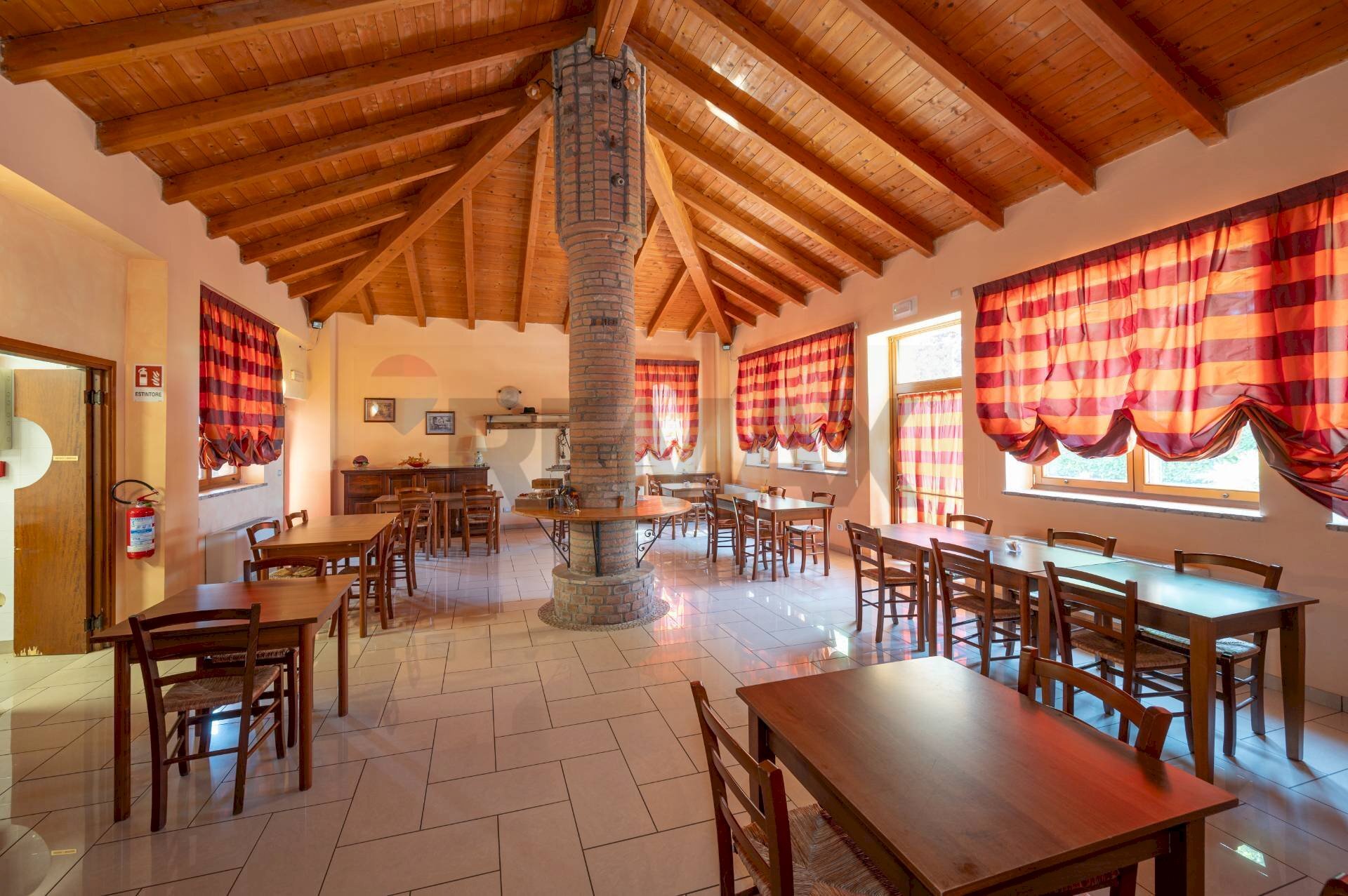 Sala da pranzo - Hotel STRADA PROVINCIALE 63
42, Fontanellato - foto 3