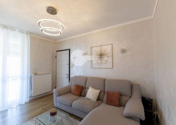 Foto 3 - Trilocale Via Visano
 
6E, Isorella - foto 3