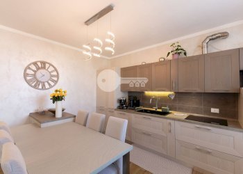 Foto 7 - Trilocale Via Visano
 
6E, Isorella - foto 7