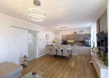 Foto 12 - Trilocale Via Visano
 
6E, Isorella - foto 12