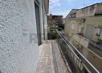 Balcone - Trilocale via fratelli cervi
 
1, Minturno - foto 13