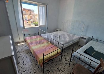 Camera / camera da letto - Trilocale via fratelli cervi
 
1, Minturno - foto 23