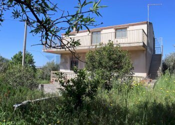 Casa all\'aperto - Villa C.da Roccazzo
 
snc, Chiaramonte Gulfi - foto 1