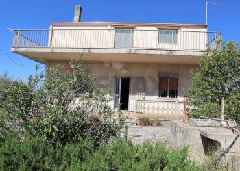 Casa all\'aperto - Villa C.da Roccazzo
 
snc, Chiaramonte Gulfi - foto 4