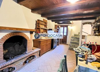 soggiorno con cucina - Appartamento Via Broto
 
43, Stazzema - foto 7