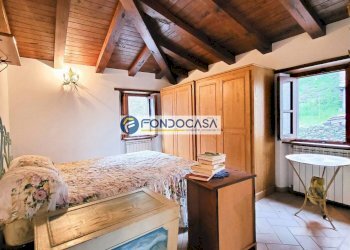 camera matrimoniale p2 - Appartamento Via Broto
 
43, Stazzema - foto 20