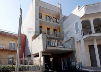 Edificio all\'aperto - Quadrilocale Castellana
 
26, Turi - foto 1