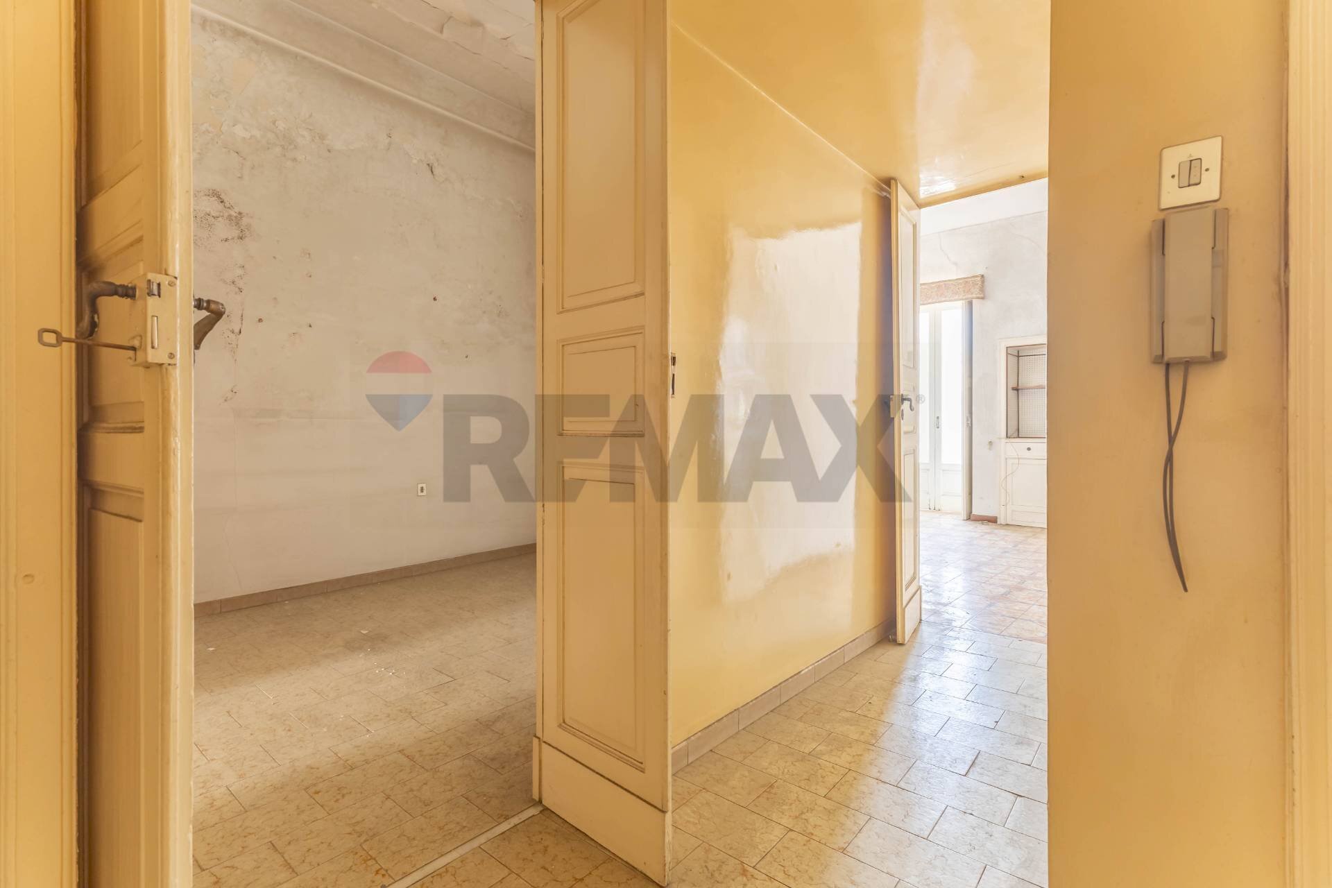 Hall / corridoio - Casa indipendente Via Taranto
 
53, Martina Franca - foto 3