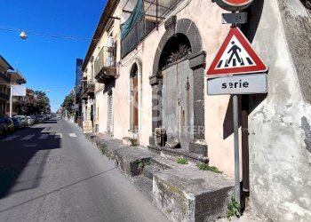 Foto 1 - Casa indipendente Corso Vittorio Emanuele
 
142, Valverde - foto 1