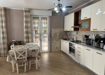 Cucina - Appartamento DON PASQUINO BORGHI
 
22, San Polo d'Enza - foto 4