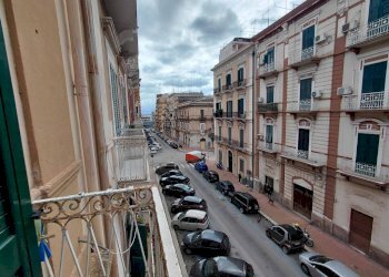 Vista - Appartamento via Felice Cavallotti, 113, Taranto - foto 5