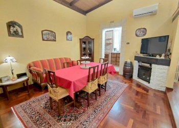 Salone - Appartamento via Felice Cavallotti, 113, Taranto - foto 11