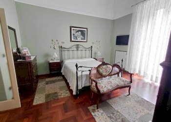 Camera da letto - Appartamento via Felice Cavallotti, 113, Taranto - foto 13