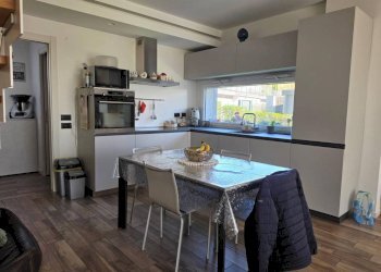 Cucina - Villa a Schiera via Calcinate, 7, Gavirate - foto 5