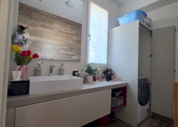 Bagno - Villa a Schiera via Calcinate, 7, Gavirate - foto 7