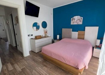 Camera da letto - Villa a Schiera via Calcinate, 7, Gavirate - foto 10