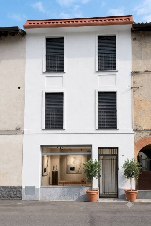 Facciata - Casa indipendente via Borromeo, 46, Cesano Maderno - foto 1