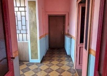 Corridoio - Appartamento corso Giuseppe Garibaldi, 108, Gattinara - foto 14