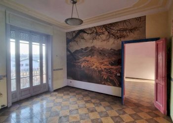 Cucina - Appartamento corso Giuseppe Garibaldi, 108, Gattinara - foto 15