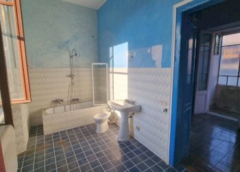 Bagno - Appartamento corso Giuseppe Garibaldi, 108, Gattinara - foto 23
