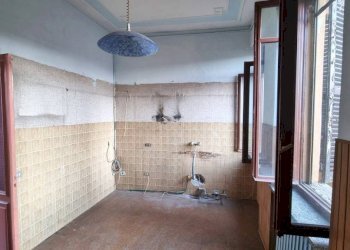 Cucina - Appartamento corso Giuseppe Garibaldi, 108, Gattinara - foto 25