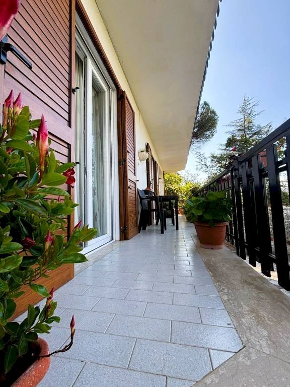 Balcone - Quadrilocale Ausonia - foto 1