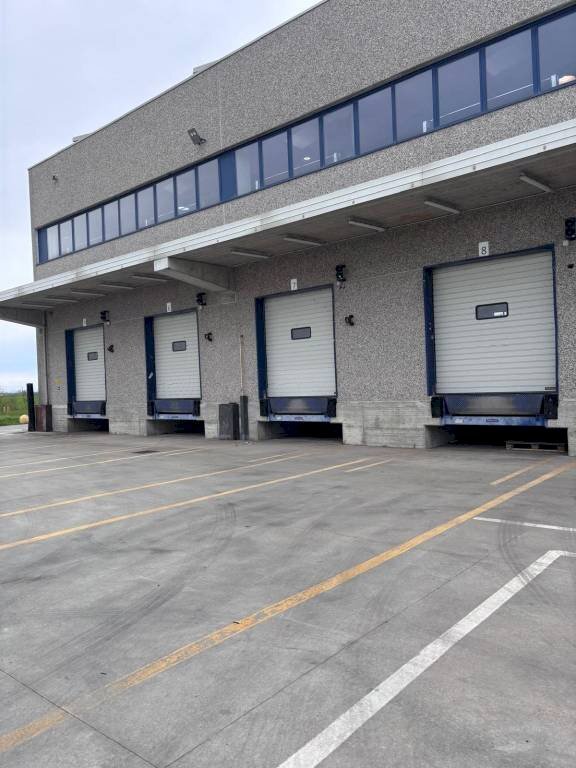 Facciata - Shed via Primo Levi, Stradella - photo 3