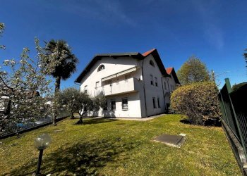 Giardino - Bilocale via Antonio Gramsci, 101, Cardano al Campo - foto 1