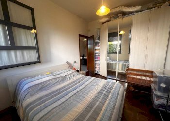 Camera da letto - Bilocale via Antonio Gramsci, 101, Cardano al Campo - foto 21