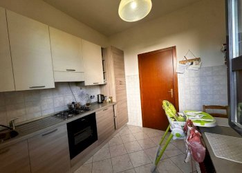 Cucina - Bilocale via Antonio Gramsci, 101, Cardano al Campo - foto 26