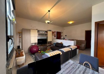 Salone - Bilocale via Antonio Gramsci, 101, Cardano al Campo - foto 27