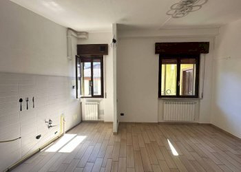 Cucina - Appartamento via Italia, 15a, Carnago - foto 7